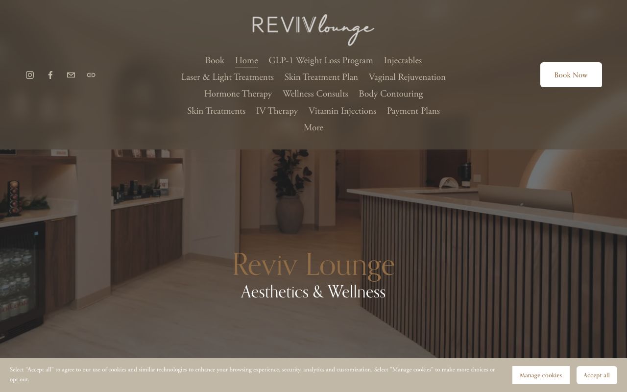 Reviv Lounge